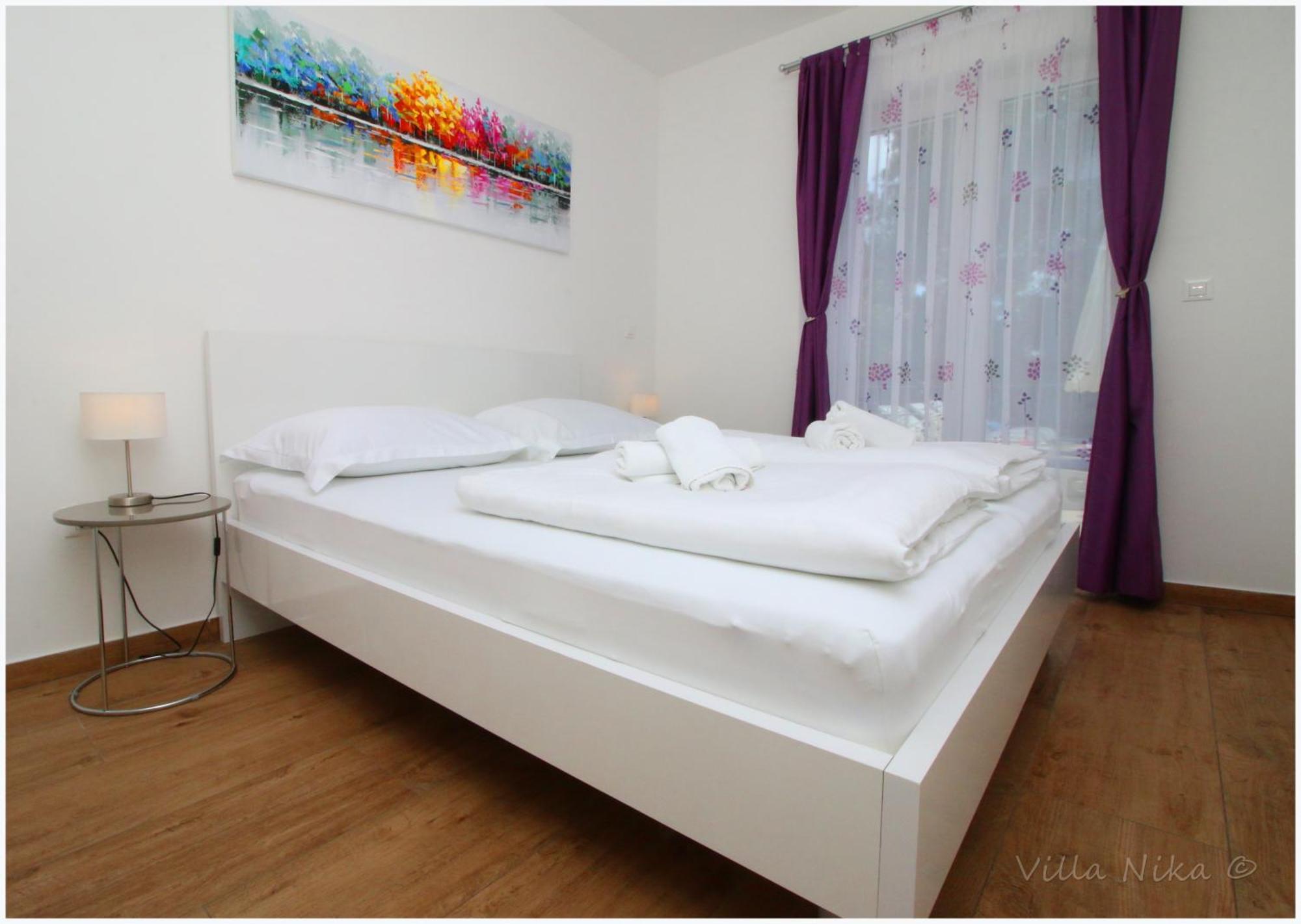 Apartments Nika Примоштен Экстерьер фото